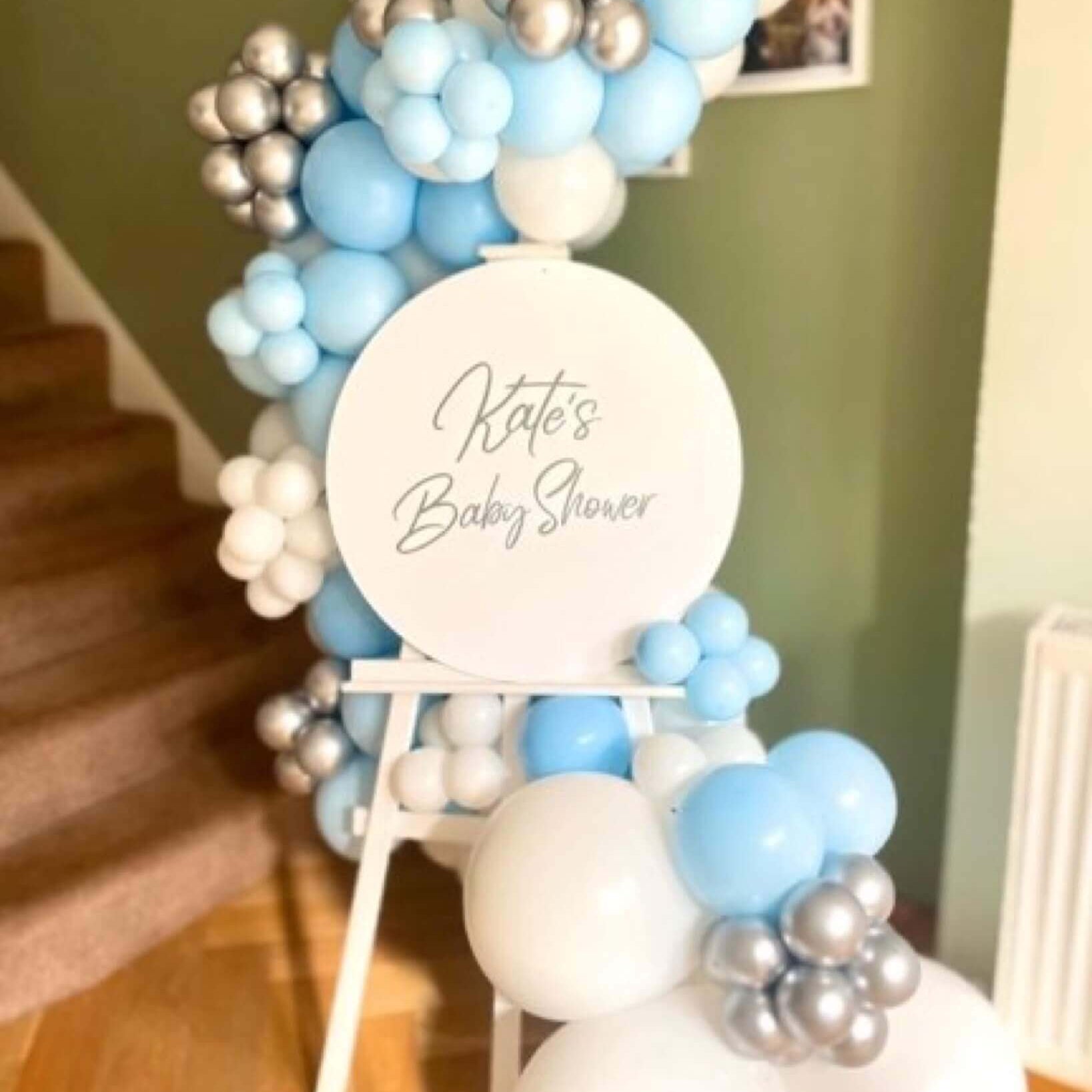 ORGANIC ARCH DECORATION