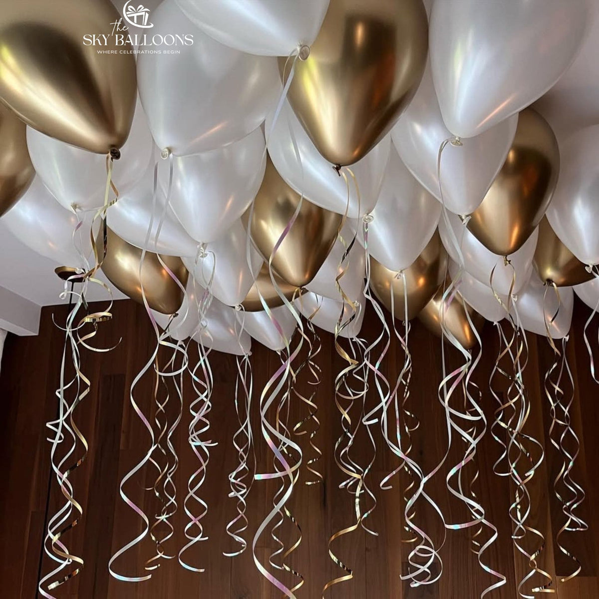Gold White Ceiling Balloons