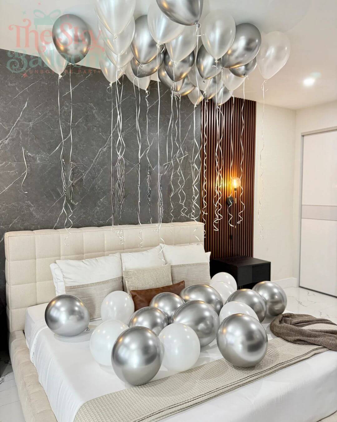 Silver Chrome & White Hotel Room Balloon Setup